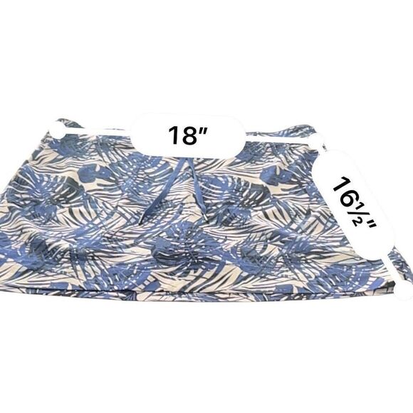 Speedo  Skort Size XL - Picture 9 of 9